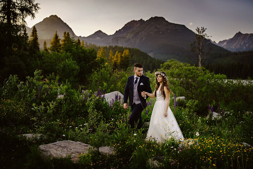 Sesja ślubna w górach - piękne krajobrazy i romantyczne ujęcia - zdjęcie 014